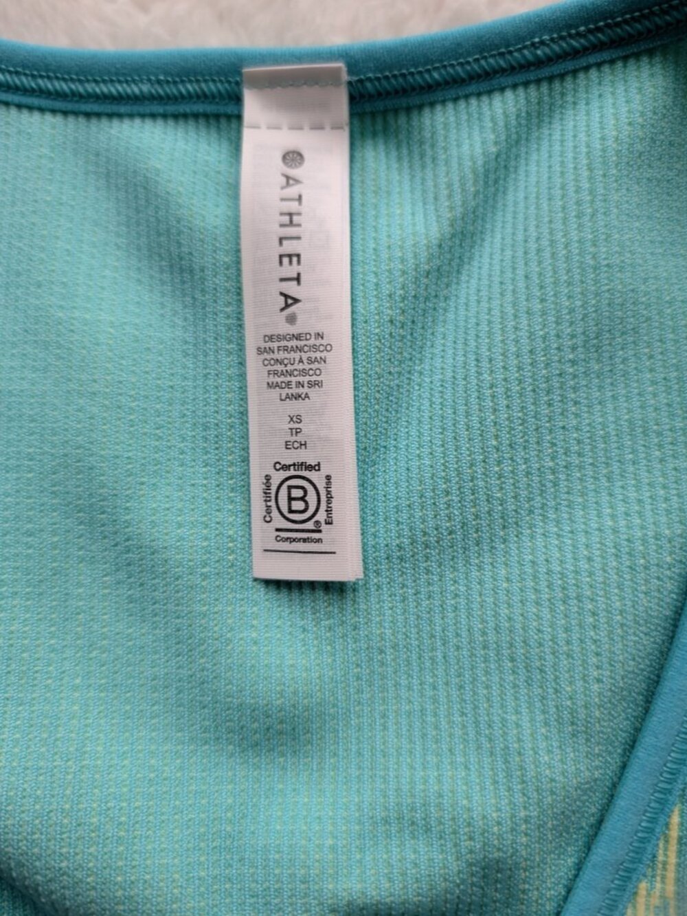 New With Tags! Athleta Aurora Crop Tank Women's Size XS - Picture 4 of 5